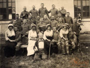Erinnerungsfoto der 1. Kompanie des Königlichen Preußischen Garde-Reserve-Pionier-Regiments während des Ersten Weltkriegs