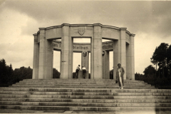 Denkmal für die 1. Kompanie des Kgl. Preußischen Garde Pionierregiments im Ersten Weltkrieg