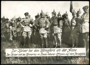 Der Kaiser und der Kronprinz bei den Kämpfern an der Nisne während des Ersten Weltkriegs