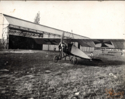 Historisches Fotoalbum aus dem Ersten Weltkrieg mit dem Aufdruck Aus grosser Zeit, I.R. 117 I.D. 25