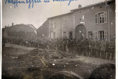 Militärszenen aus dem Ersten Weltkrieg mit Soldaten der I.R. 117 I.D. in der Umgebung von Ludingen