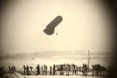 Fotoalbum mit rotem Einband und Aufdruck EK 1914 I.R. 149 4. I.D. aus der Zeit des Ersten Weltkriegs