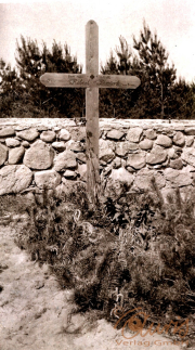 Fotoalbum mit rotem Einband zum Ersten Weltkrieg des I.R. 149, 4. I.D. mit EK 1914 Aufdruck