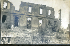 Zerstörte Gebäude in Verdun während des Ersten Weltkriegs zwischen 1914 und 1918