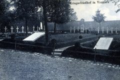 Kriegerfriedhof in Vouziers während des Ersten Weltkriegs