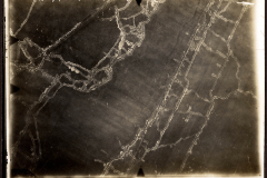 Luftaufnahme des Fort Pumpenbura während des Ersten Weltkriegs über zerklüftetem Gelände im Jahr 1917