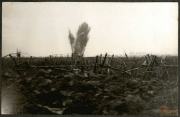 Verwüstete Landschaft nach Kämpfen im Ersten Weltkrieg an der Westfront