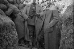 Soldaten im Schützengraben während des Ersten Weltkriegs in Eu