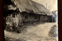 Ein einfaches Landhaus in der Nähe der Front im Ersten Weltkrie