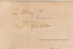 Postkarten-Rückseite mit handschriftlicher Notiz und Datierung Juli 1915