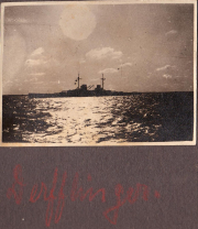 Deutsches Schlachtschiff auf See während des Ersten Weltkriegs