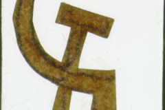 Sowjetisches Hammer-und-Sichel-Symbol aus Metall