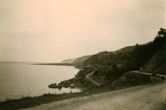 Küstenstraße an Bergküste im Balkan, 1941-1943