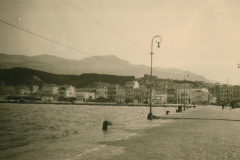 Hafenstadt am Mittelmeer während der Balkanfeldzüge 1941-1943