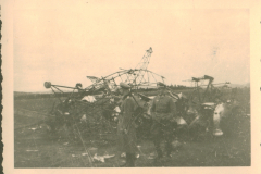 Zerstörtes Flugzeugwrack in Polen, Heer-Dokumentation