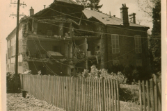 Zerstörtes Wohngebäude in Sapogne, Frankreich 1940