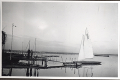 Segelboote an Steg auf Borkum, Flakstellung