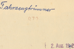 Archivkarte mit Fahrzeugnummer und Datierung August 1942
