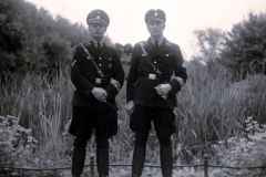 Zwei SS-Offiziere in Uniform, Frankreichfeldzug